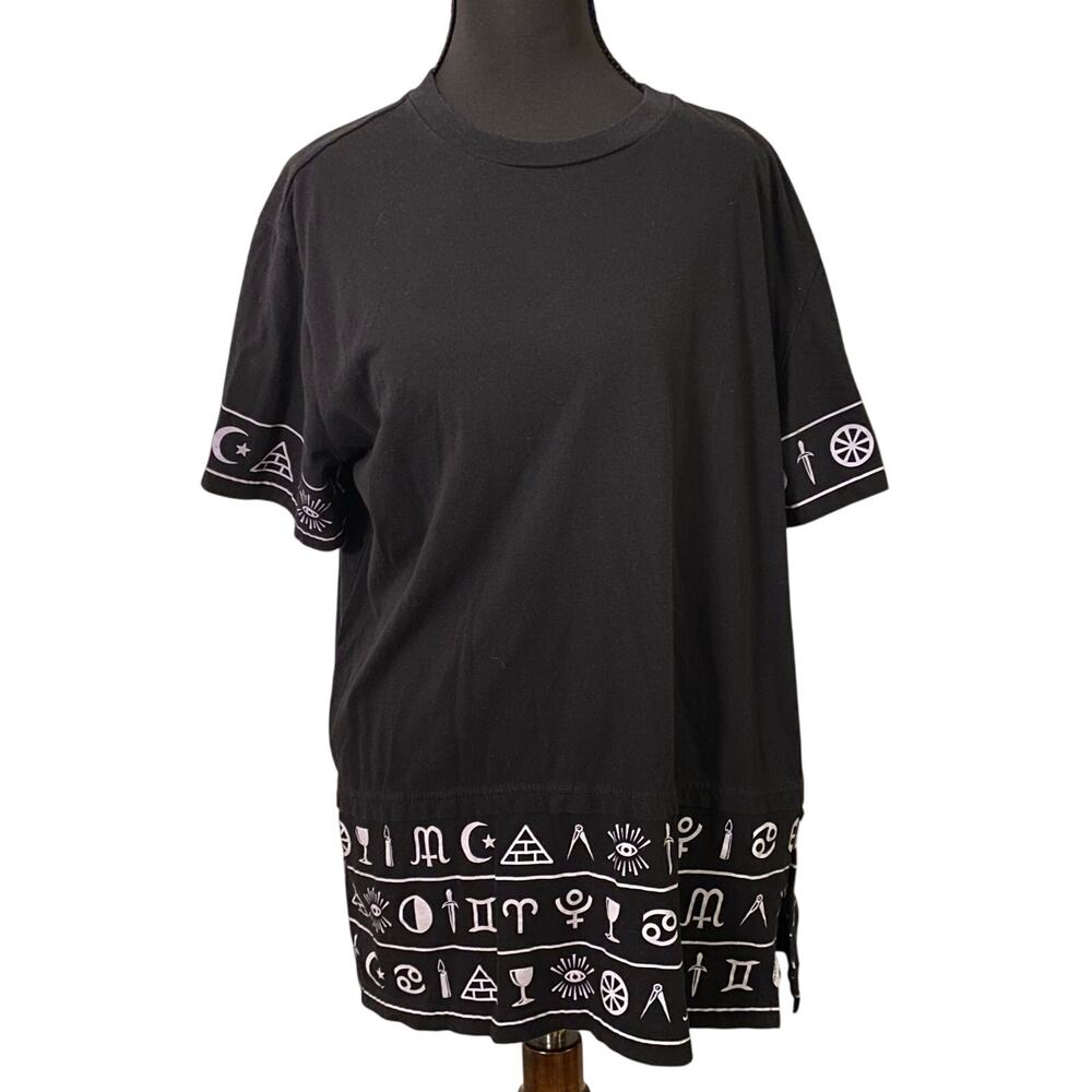 Carbon Black Occult Astrology Zodiac Symbol Graphic T Shirt Large Witchy Goth